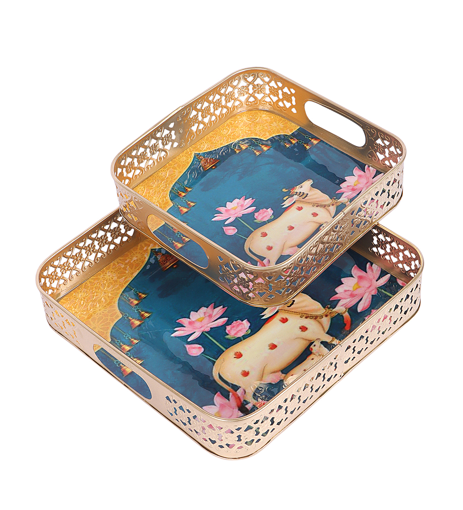 Metal Square Shaped Cow with Calf Design Serving Tray Set